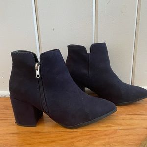 New Look Navy Suede Pointed Toe Bootie